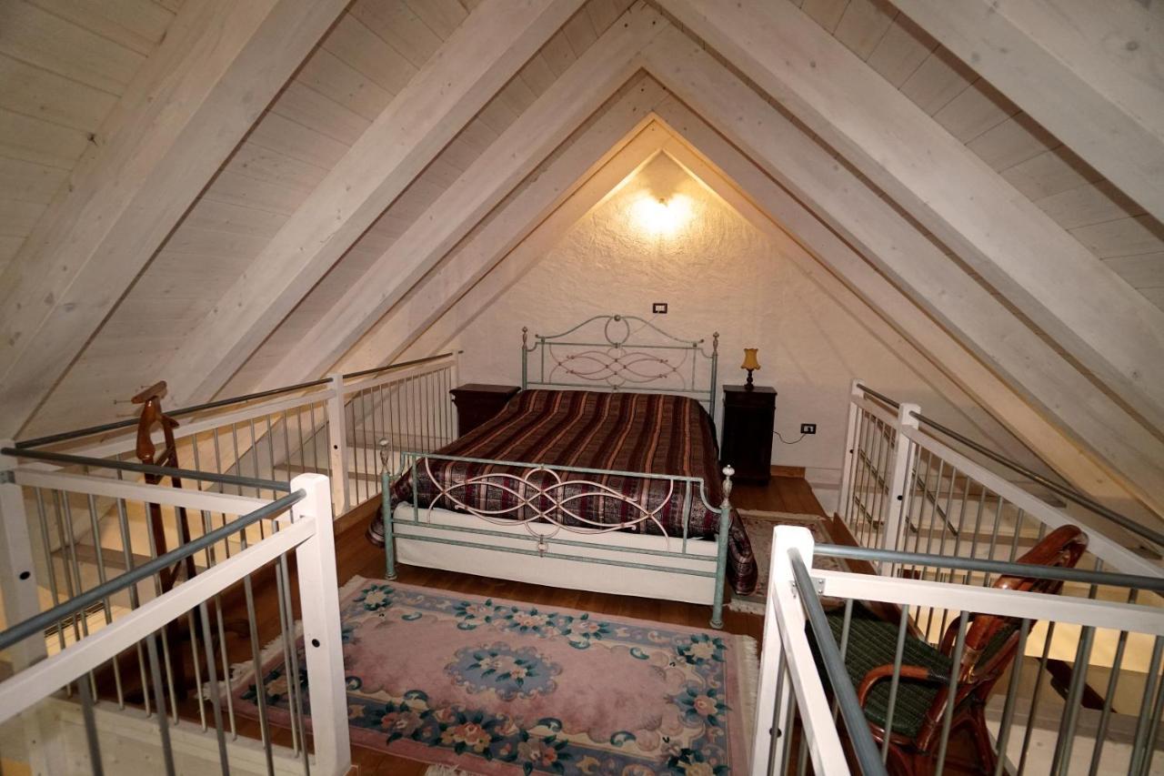 Trontano Casa Del Ceccoヴィラ エクステリア 写真